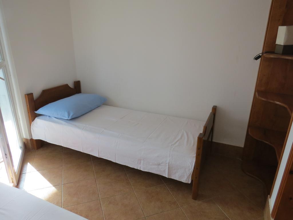 Apartments Volaric Sutomore Bagian luar foto