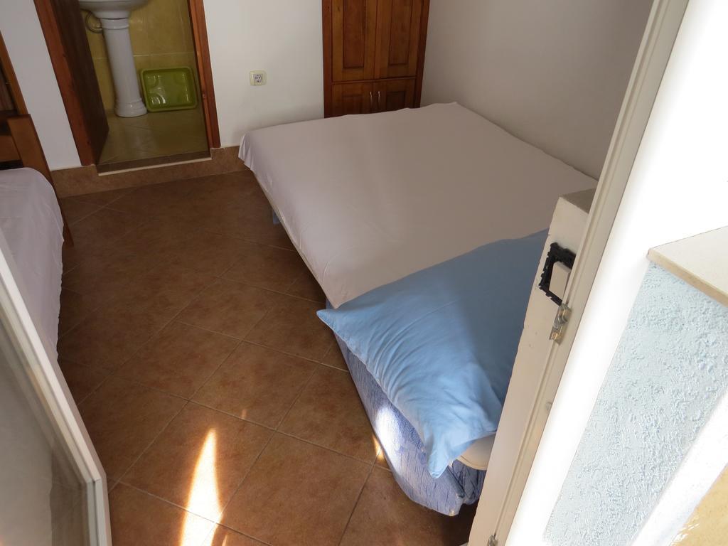 Apartments Volaric Sutomore Bagian luar foto